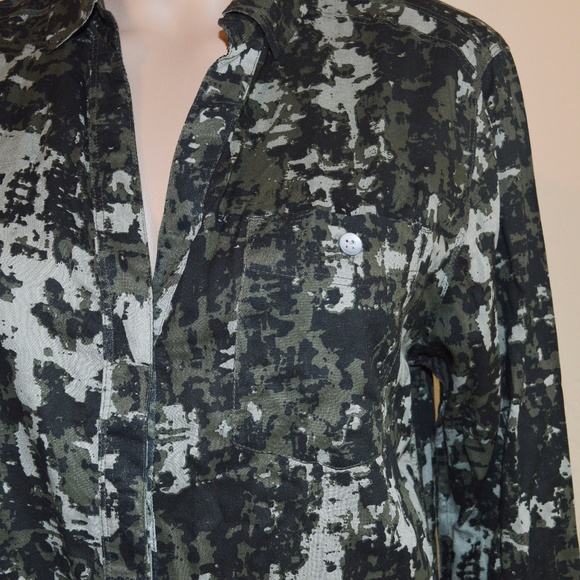 JAG Camouflage “Roan” Button Up Hi-Low Blouse NWT - Picture 3 of 8